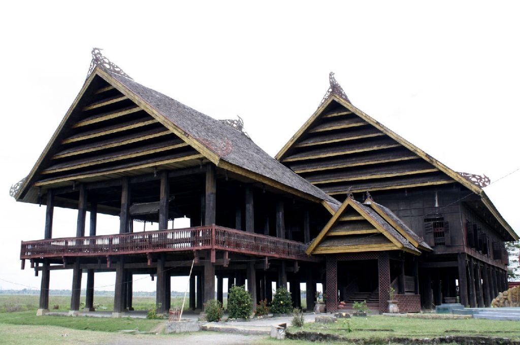 Rumah Adat Sulawesi Selatan