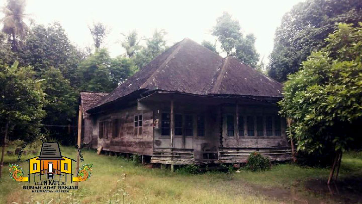 Rumah adat Tadah Alas