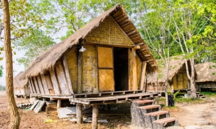 rumah adat sulah nyanda