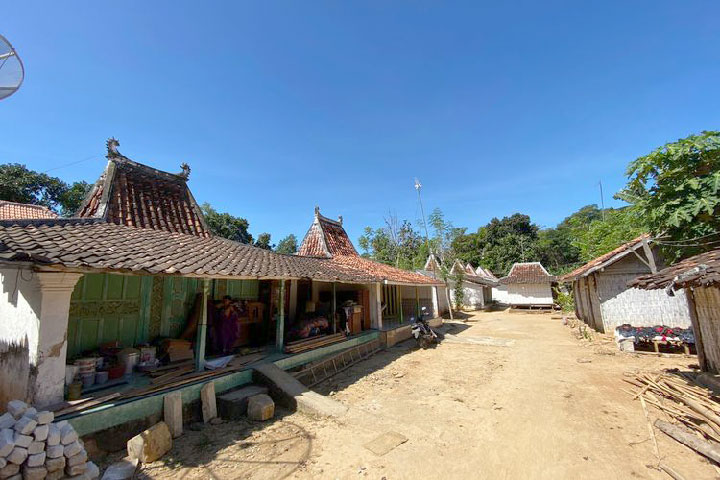 permukiman rumah adat madura