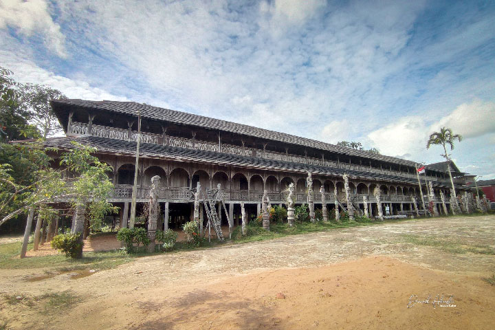 Rumah Lamin Mancong