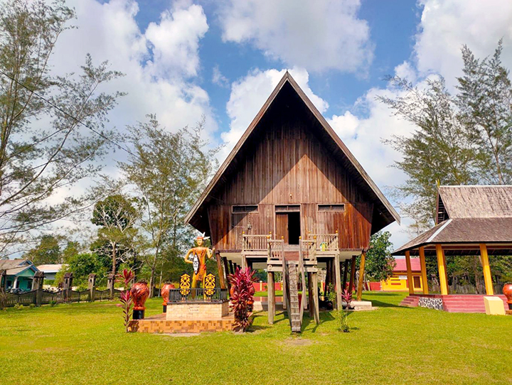 Rumah Betang Pasir Panjang