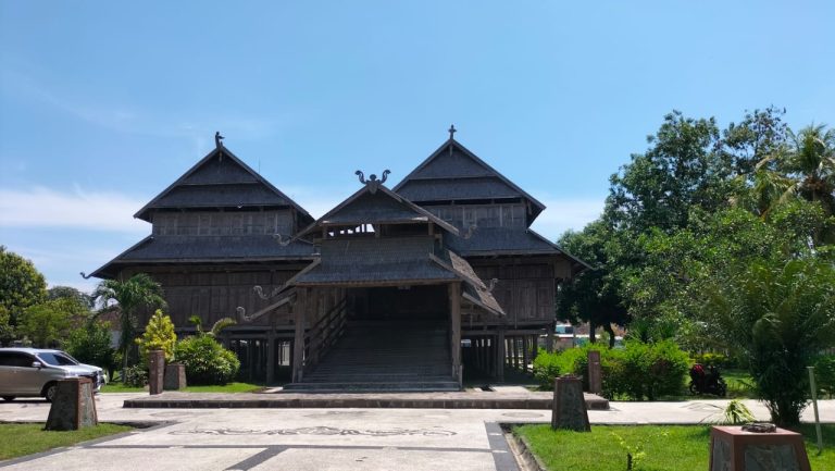 Istana Sumbawa