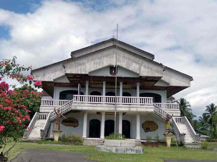 Rumah Adat Bolaang Mongondow berasal dari daerah