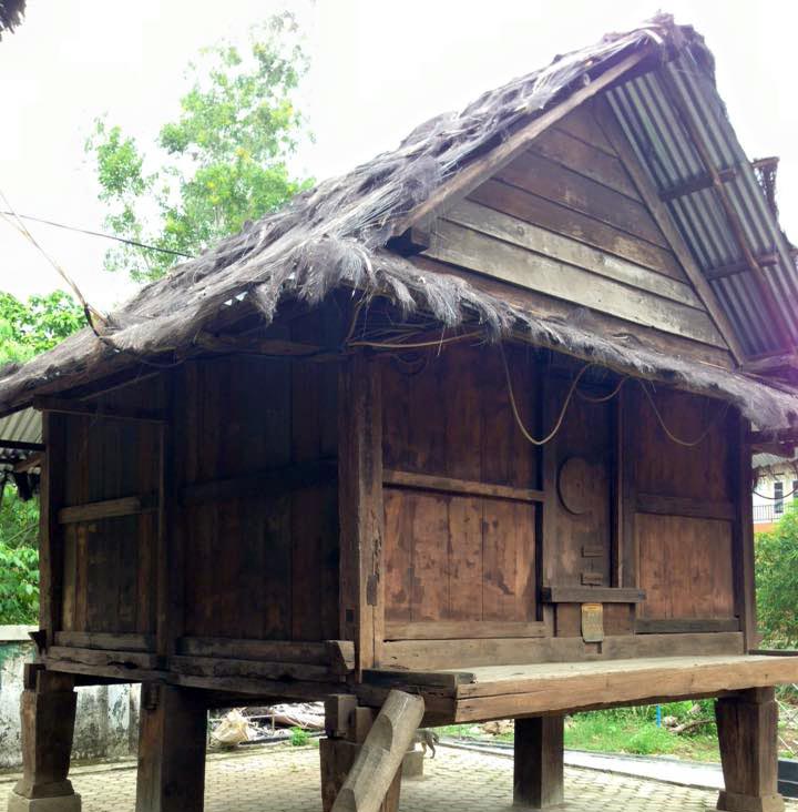 rumah balai lampung